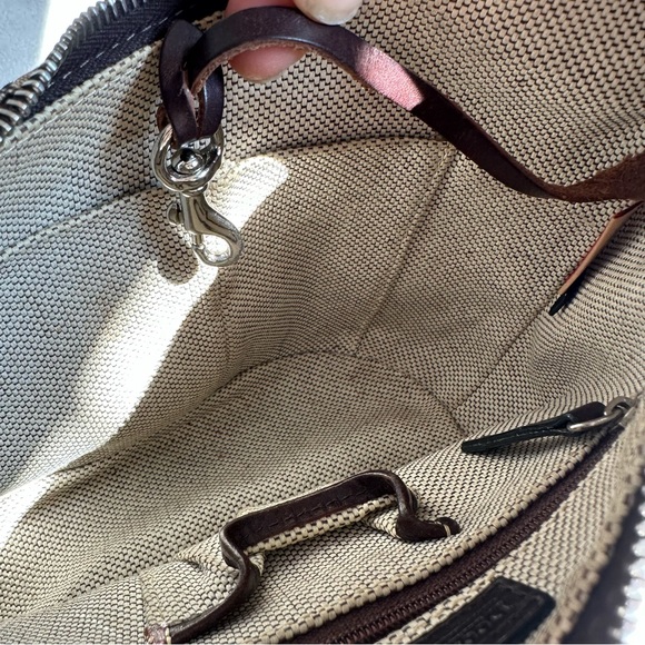 Dooney and Bourke Y2K Vintage Signature Logo Bucket Crescent Hobo Y2K Handbag - Picture 9 of 16